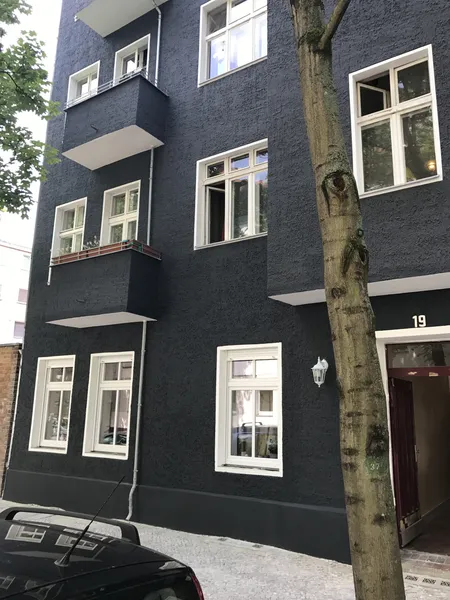 Sehr schöne 2-Zimmer-Whg. im ruhigen Altbau — photo 1